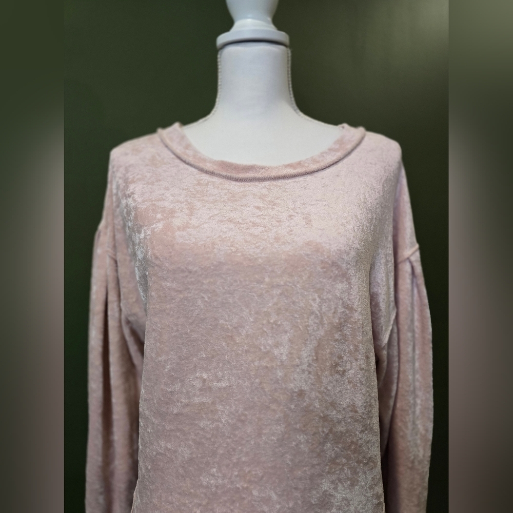 We The Free Milan Layering Top Crushed Velvet Blush - Picture 6 of 12